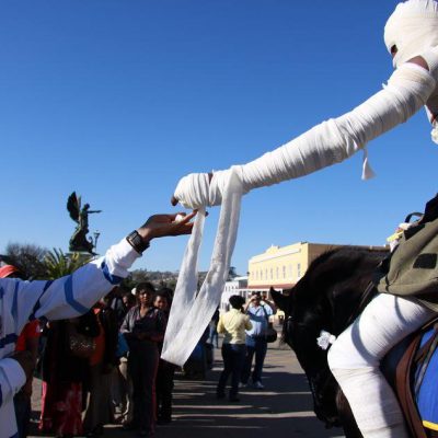 “Voices”, Spier Contemporary, 2010 performance art by Maurice Mbikayi