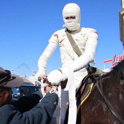 “Voices”, Spier Contemporary, 2010 performance art by Maurice Mbikayi